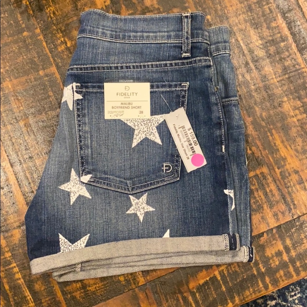 Fidelity Malibu Boyfriend Short Stars